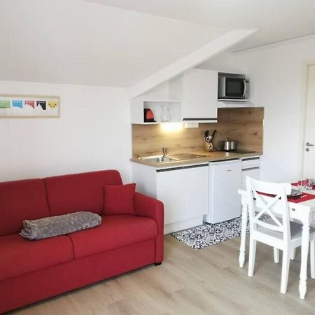 Studio 2 Pers Avec Acces Piscine Et Sauna Les Deserts  Luaran gambar